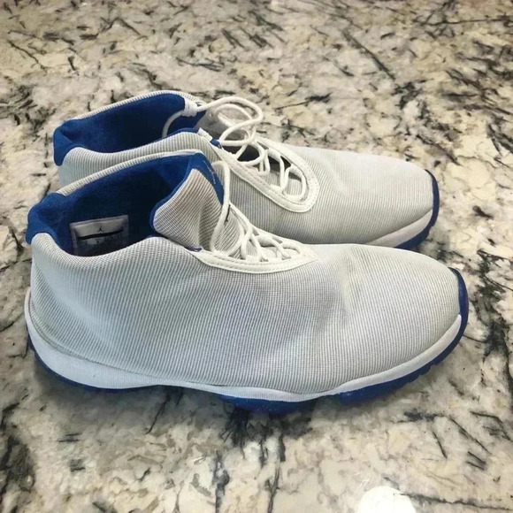 Size 9 - Jordan Future Sport Blue - Picture 2 of 5